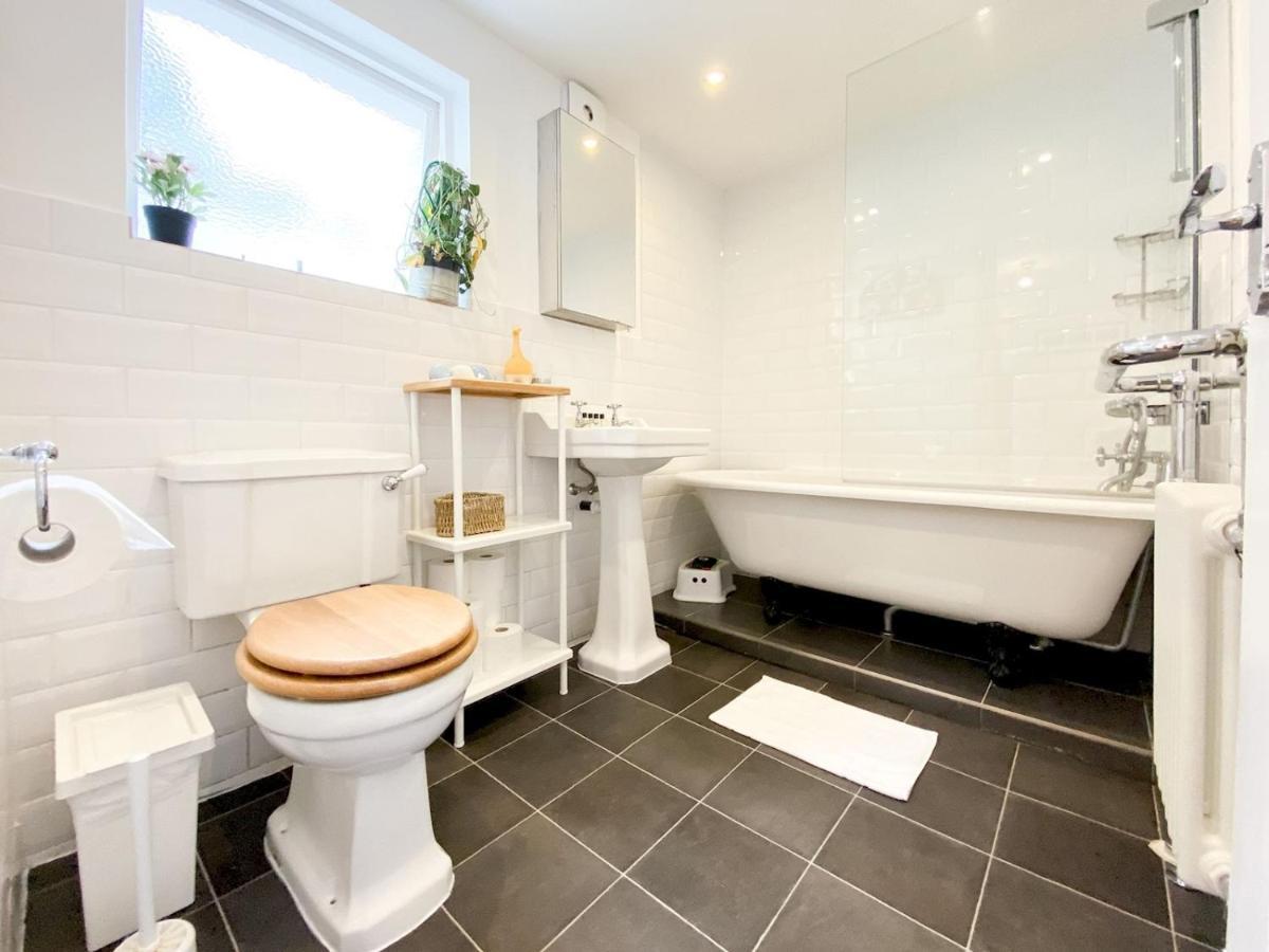 Pass The Keys Garden Apartment In Stockwell London Luaran gambar